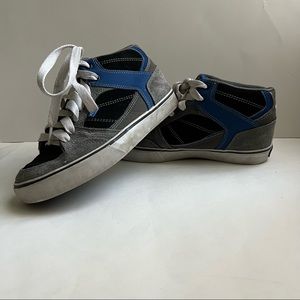 Used Tony Hawk Boys Blue/Gray High Top Shoes - 4